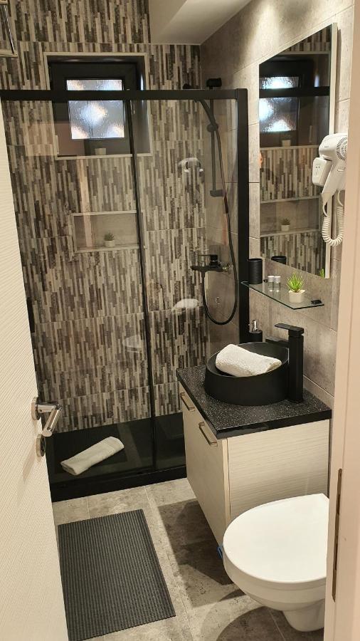 Fim Apartament Apartment Hunedoara Luaran gambar